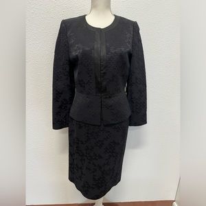 Tahari - Sz 6P